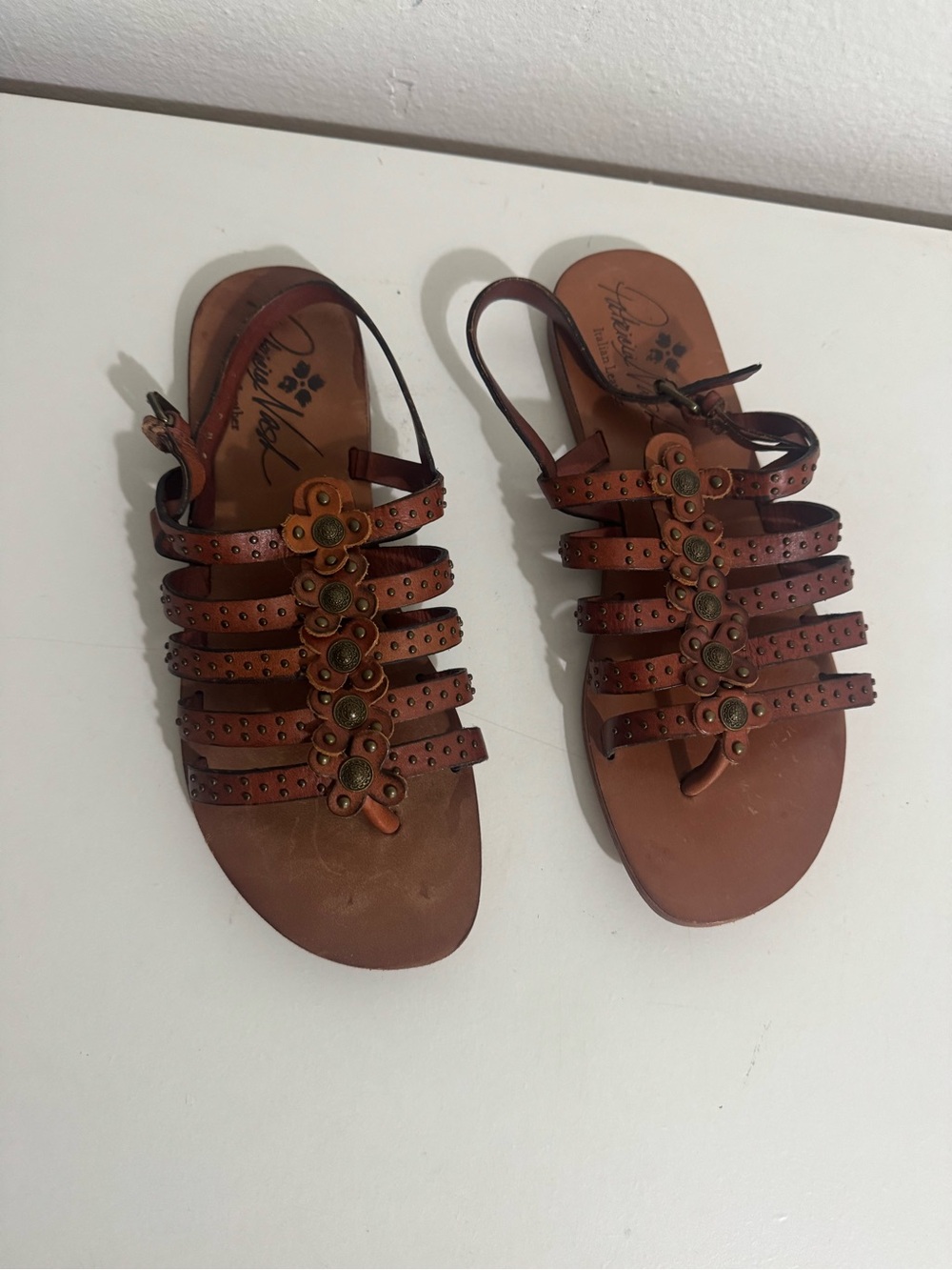 Patricia Nash Brown Leather Erba Gladiator Sandals Size 9